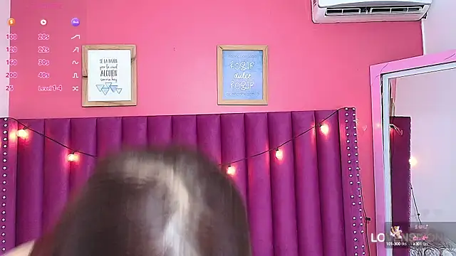 hot-littlechill online show from January 2025 01:02:02 PM
