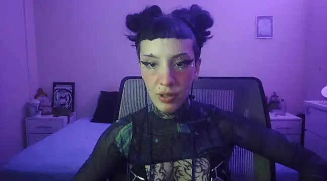 Snapshot of bad_doll_bb chatting on March 2025 12:28:02 AM bad doll bb online show from March 2025 12:28:02 AM