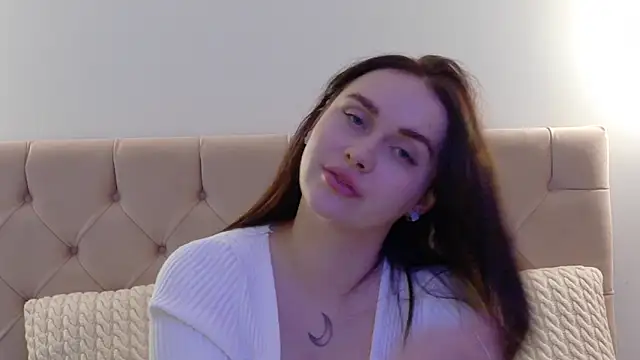 Lilliana Moon online show from January 2025 04:14:02 PM