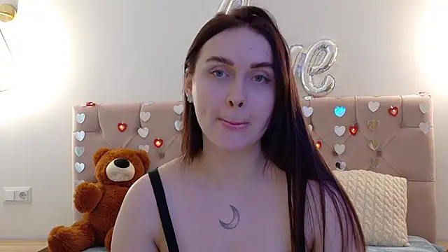 Lilliana Moon online show from February 2025 09:43:02 AM