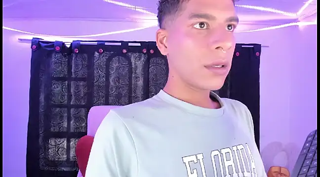 Ethan Boyy online show from January 2025 07:39:01 PM