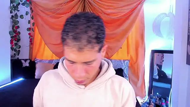 Snapshot of Ethan_Boyy chatting on October 2025 07:57:02 PM Ethan Boyy online show from October 2025 07:57:02 PM