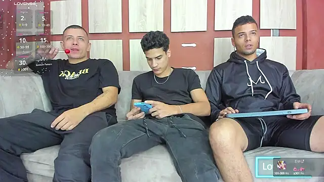 friendship x online show from March 2025 05:51:01 AM