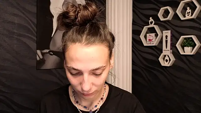 annabishop online show from October 2025 01:15:02 AM