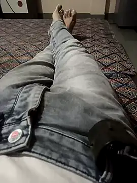 Snapshot of cpl-jay chatting on November 2025 12:49:01 PM cpl-jay online show from November 2025 12:49:01 PM