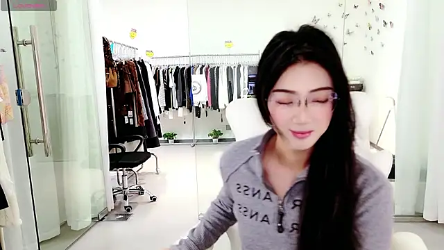 miaomiao-777 online show from October 2025 01:49:01 AM