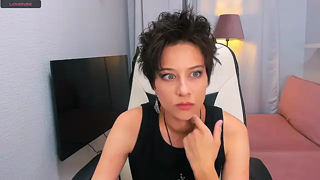 via mayer  online show from September 2025 09:04:02 PM