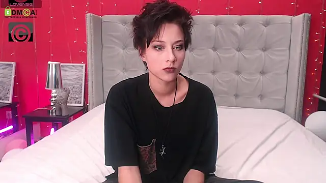 via mayer  online show from September 2025 10:20:01 PM