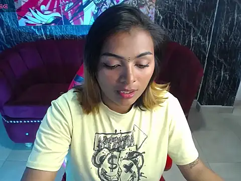 madelein m online show from February 2025 06:56:02 PM