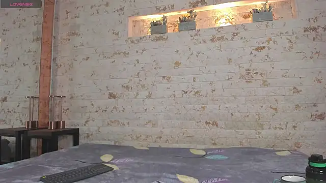 Snapshot of pocahontas_pow chatting on October 2025 12:03:01 PM pocahontas pow online show from October 2025 12:03:01 PM