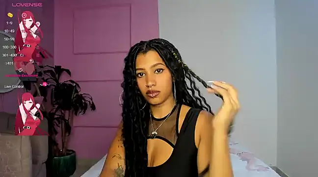 Snapshot of Missangeldust16 chatting on January 2025 09:09:01 PM Missangeldust16 online show from January 2025 09:09:01 PM