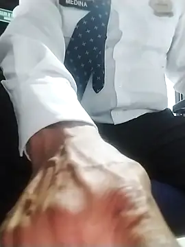 Snapshot of Jinenez chatting on October 2025 11:10:02 PM Jinenez online show from October 2025 11:10:02 PM