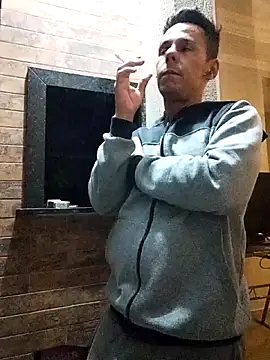 Snapshot of Santanacumxplod chatting on October 2025 01:39:02 AM Santanacumxplod online show from October 2025 01:39:02 AM