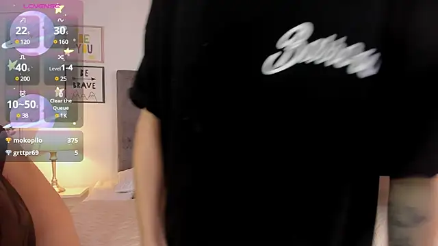 ethan and ava online show from February 2025 01:46:01 PM