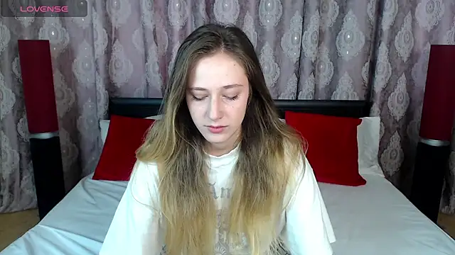 blondyriss online show from January 2025 06:46:01 AM