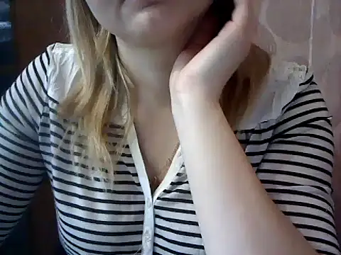 Snapshot of Allie_Janet chatting on March 2025 06:26:02 AM Allie Janet online show from March 2025 06:26:02 AM