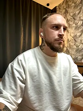 Snapshot of _XxX-XxX_ chatting on October 2025 07:23:02 PM XxX-XxX online show from October 2025 07:23:02 PM