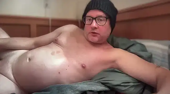 Snapshot of __DR3W__ chatting on January 2025 03:55:02 PM DR3W online show from January 2025 03:55:02 PM