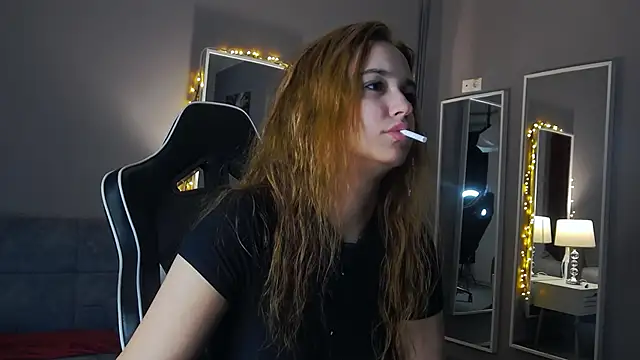 Snapshot of Eva_Lovvia_ chatting on January 2025 03:19:02 AM Eva Lovvia  online show from January 2025 03:19:02 AM