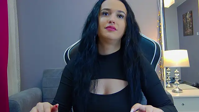 Snapshot of Eva_Lovvia_ chatting on February 2025 10:39:02 PM Eva Lovvia  online show from February 2025 10:39:02 PM