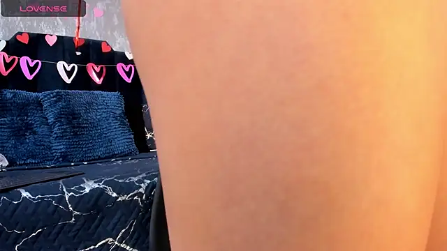 Isis ariany  online show from February 2025 12:59:01 PM