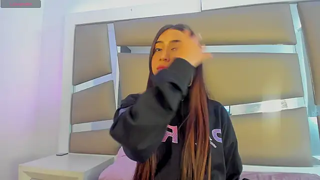 Snapshot of Princess_tokyo chatting on January 2025 04:11:02 PM Princess tokyo online show from January 2025 04:11:02 PM