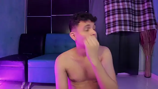 Snapshot of CoupleTwink12 chatting on January 2025 03:26:02 AM CoupleTwink12 online show from January 2025 03:26:02 AM