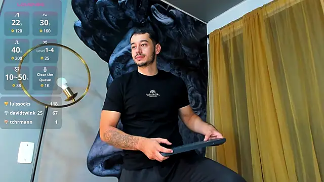 Snapshot of Salvatore_costa chatting on March 2025 04:14:02 AM Salvatore costa online show from March 2025 04:14:02 AM