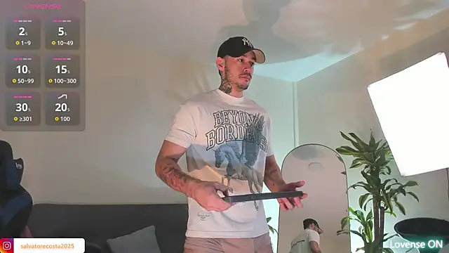 Snapshot of Salvatore_costa chatting on November 2025 07:21:01 AM Salvatore costa online show from November 2025 07:21:01 AM