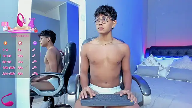 Snapshot of Dawn16_ chatting on October 2025 09:33:01 PM Dawn16 online show from October 2025 09:33:01 PM