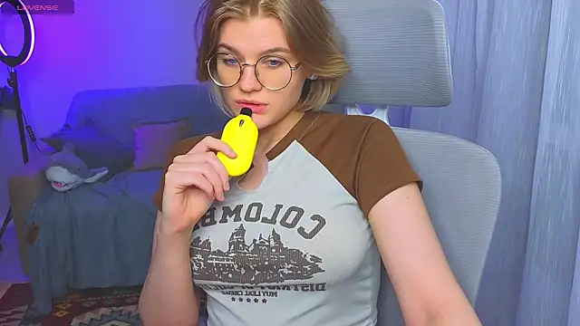  JessieVibes online show from March 2025 07:14:01 PM