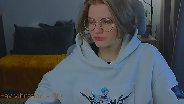  JessieVibes online show from October 2025 12:28:02 PM