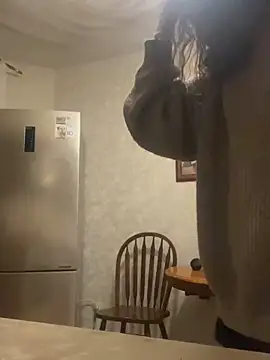 Snapshot of mollyEXD chatting on February 2025 01:47:01 AM mollyEXD online show from February 2025 01:47:01 AM