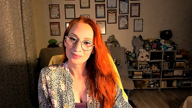 red rocco online show from October 2025 03:47:02 PM