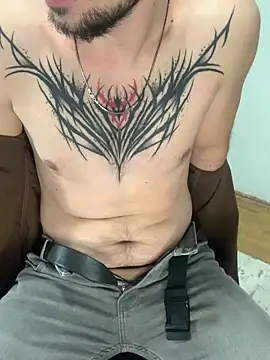 AssHunter4k online show from February 2025 05:48:01 PM