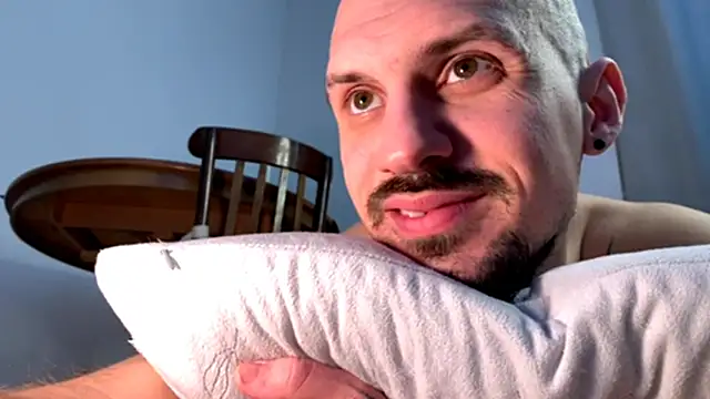 AssHunter4k online show from February 2025 08:44:01 AM