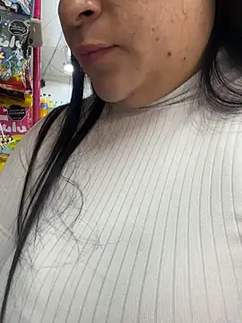 Snapshot of Miia_Jazmin chatting on October 2025 07:02:01 PM Miia Jazmin online show from October 2025 07:02:01 PM