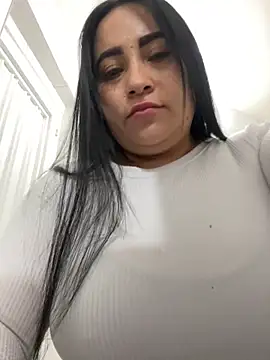 Snapshot of Miia_Jazmin chatting on October 2025 08:07:02 PM Miia Jazmin online show from October 2025 08:07:02 PM