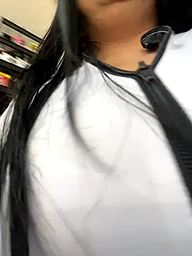 Snapshot of Miia_Jazmin chatting on October 2025 04:07:02 PM Miia Jazmin online show from October 2025 04:07:02 PM