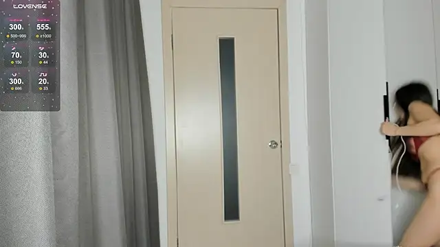 Snapshot of Anny_Leps chatting on October 2025 09:43:01 AM Anny Leps online show from October 2025 09:43:01 AM