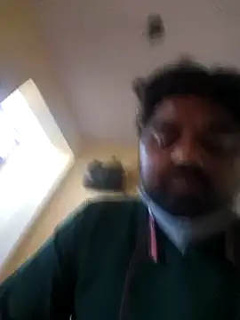 Snapshot of Raziv_komal143 chatting on March 2025 11:25:02 AM Raziv komal143 online show from March 2025 11:25:02 AM