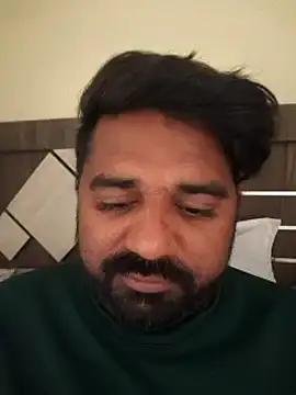 Snapshot of Raziv_komal143 chatting on March 2025 05:51:01 AM Raziv komal143 online show from March 2025 05:51:01 AM