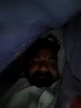 Snapshot of Raziv_komal143 chatting on March 2025 10:50:02 PM Raziv komal143 online show from March 2025 10:50:02 PM