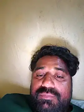 Snapshot of Raziv_komal143 chatting on March 2025 07:55:02 PM Raziv komal143 online show from March 2025 07:55:02 PM