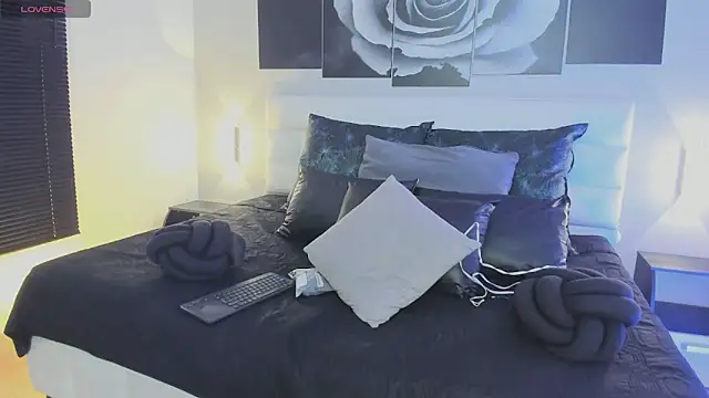 Snapshot of ah_mara_ chatting on September 2025 11:47:02 AM ah mara online show from September 2025 11:47:02 AM