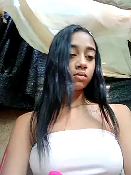 Zoe Sweett18 online show from February 2025 01:08:02 PM