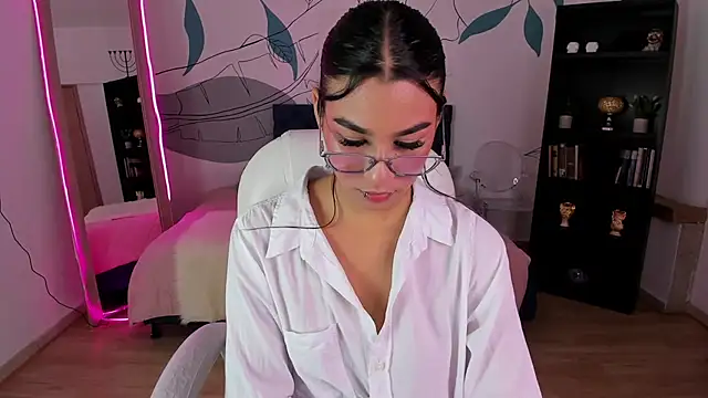 Dana Paula online show from November 2025 11:54:01 AM