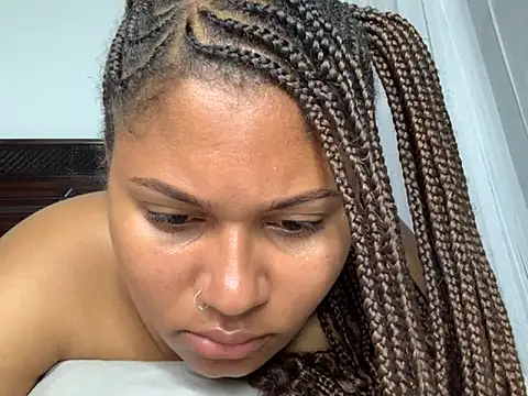 madell online show from September 2025 02:47:02 AM