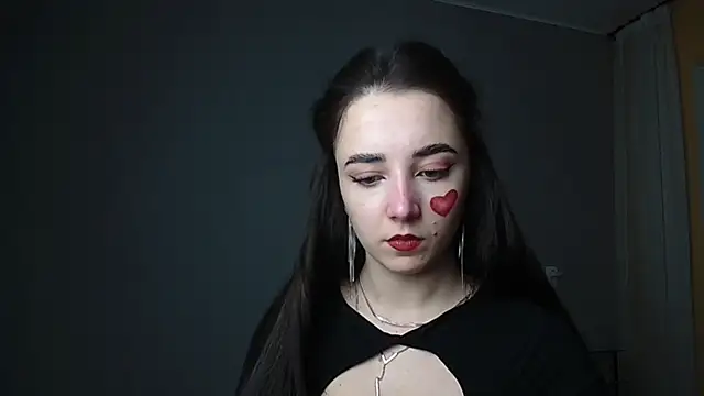 Eva Gloryy online show from February 2025 08:26:01 PM