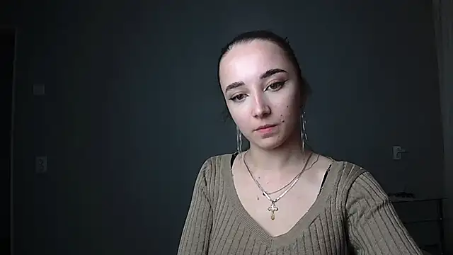 Eva Gloryy online show from March 2025 08:52:01 PM